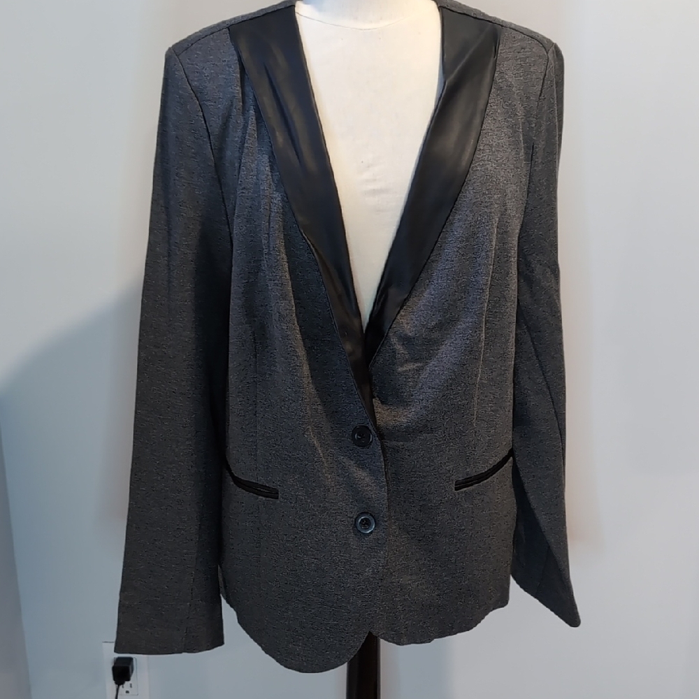 Michel Studio Grey Blazer Plus Size 20 Faux Leather Collar
